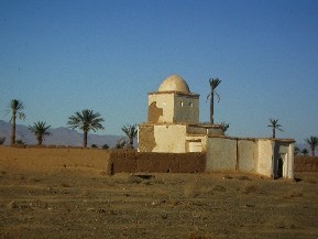 Morabito de Moulay Abdelaziz en el oasis de Ferkla, Marruecos.